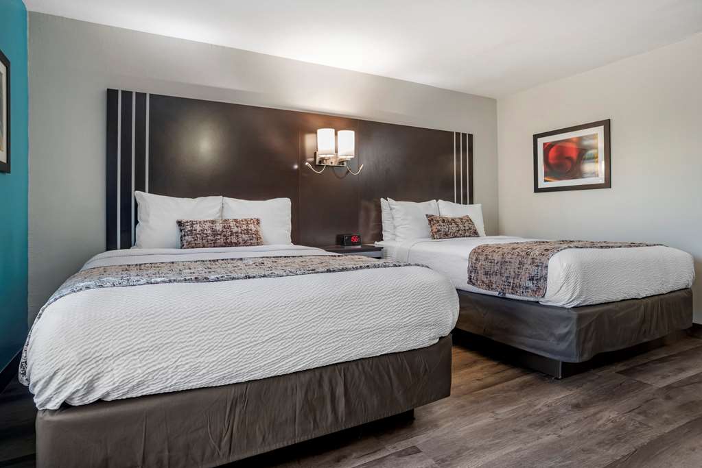 Best Western Carlton Suites - photo 13