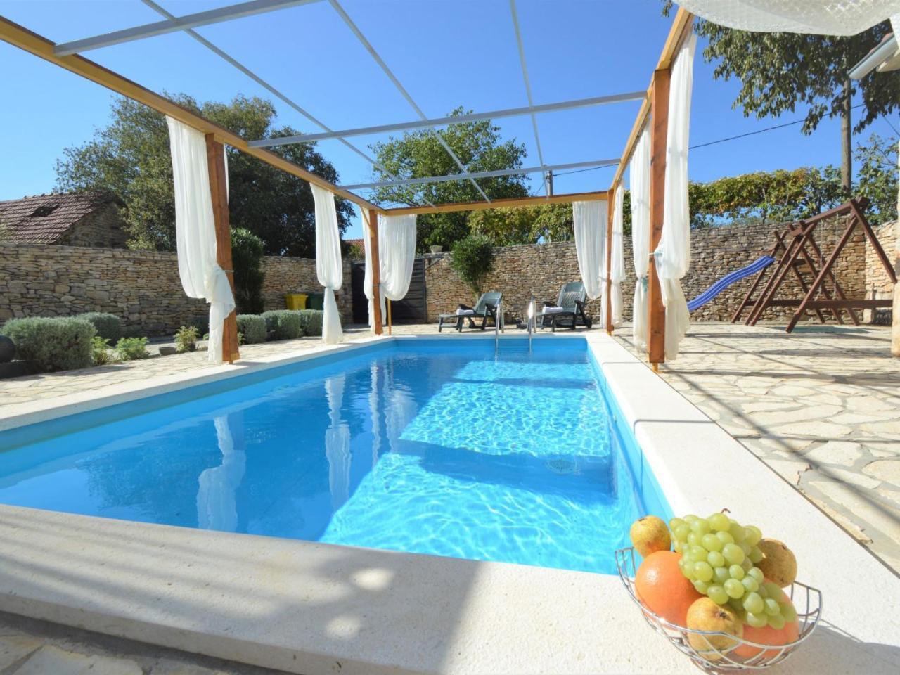 Holiday Home Marija by Interhome — 4-Star Luxury Hotel in None, Croatia