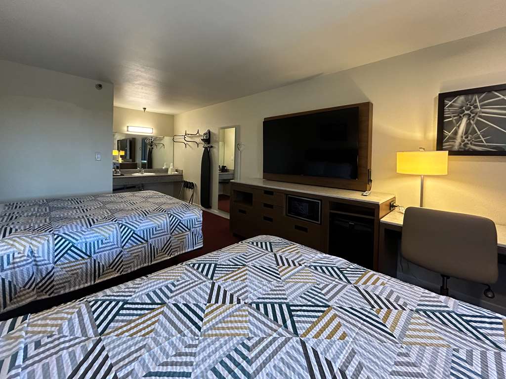 Studio 6 Suites Santa Ana CA - photo 20