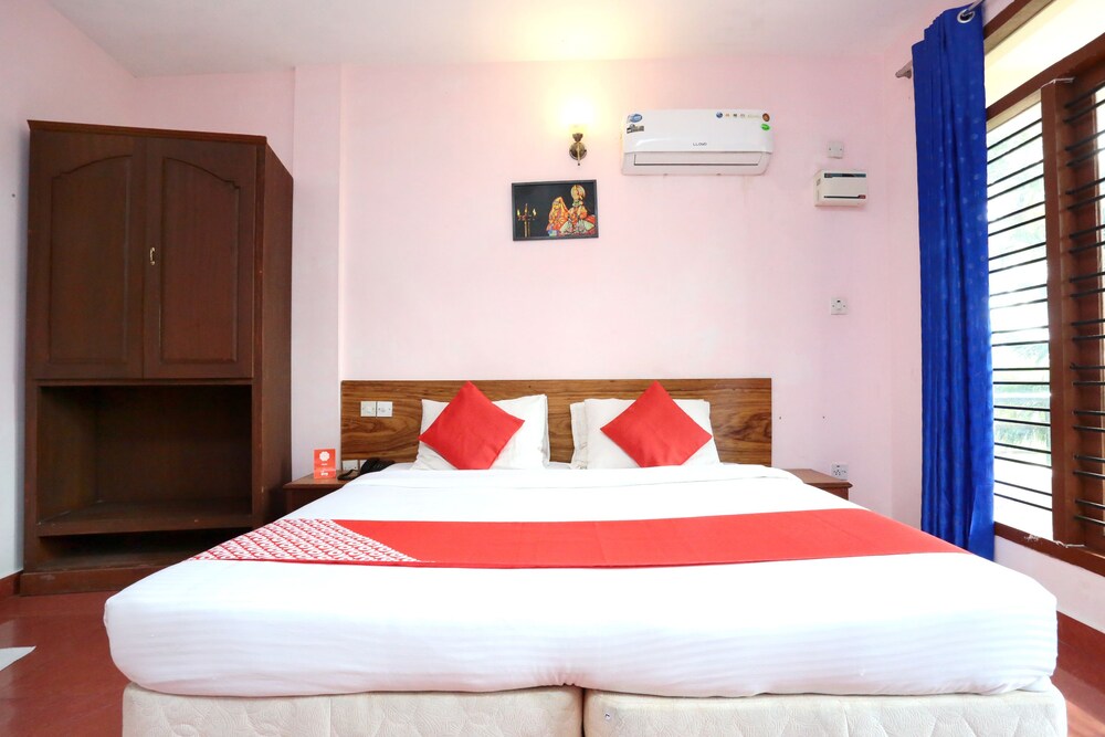 Oyo 2567 Park International — Neyyattinkara