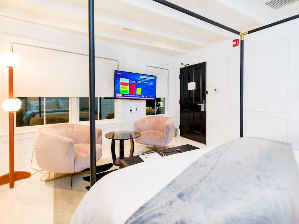 American Beech Hotel - photo 33