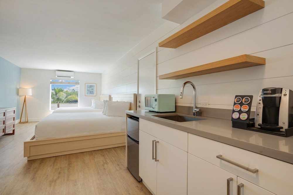 Fisher Inn Resort & Marina - photo 10