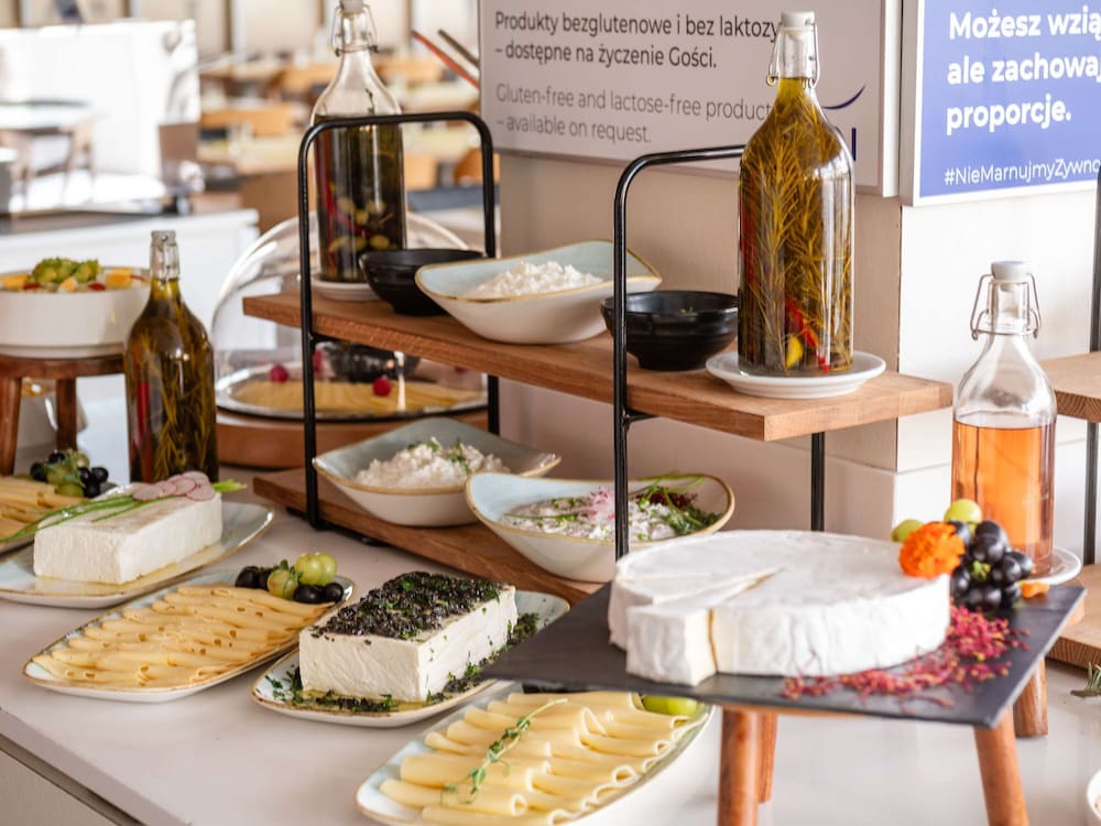 מזון ומשקאות