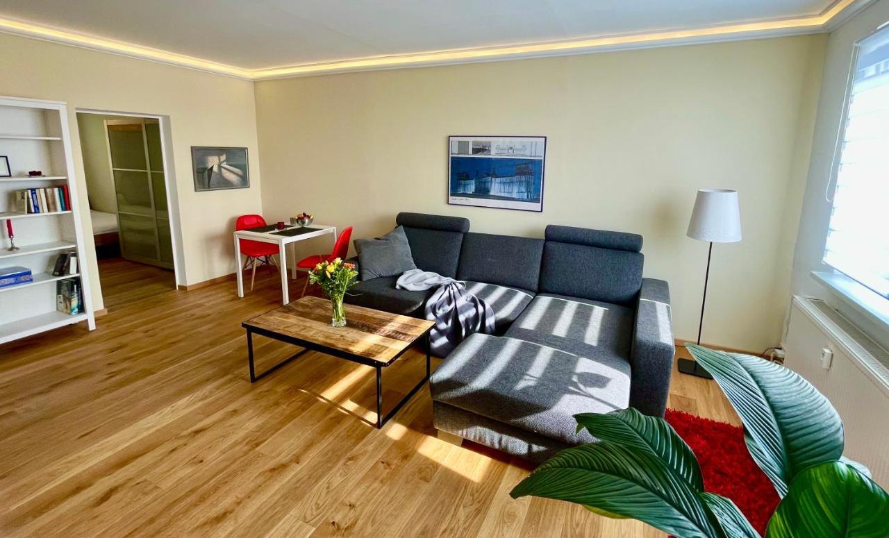 zentrumsnahe Leipzig Apartments nahe UFZ und BMW inkl Parkplatz und Fahrräder — 4-Star Luxury Hotel in Leipzig, Germany