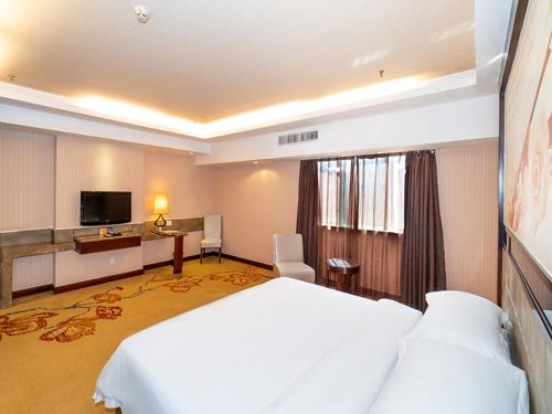 Vienna Hotel - carbon neutral hotel in Zhaoqing