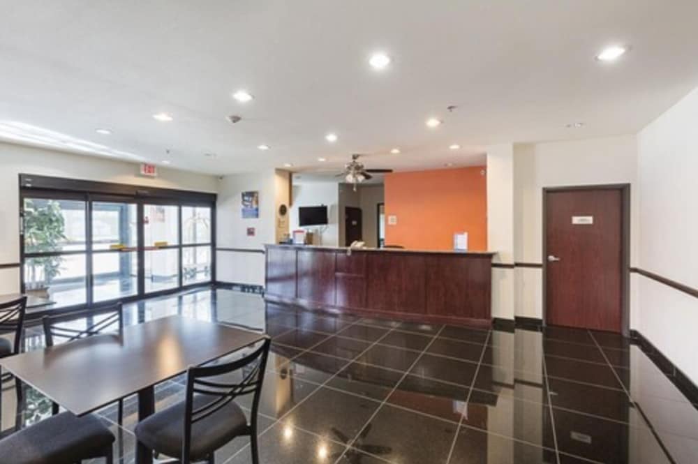 Budget Inn and Suites Texas - photo 4