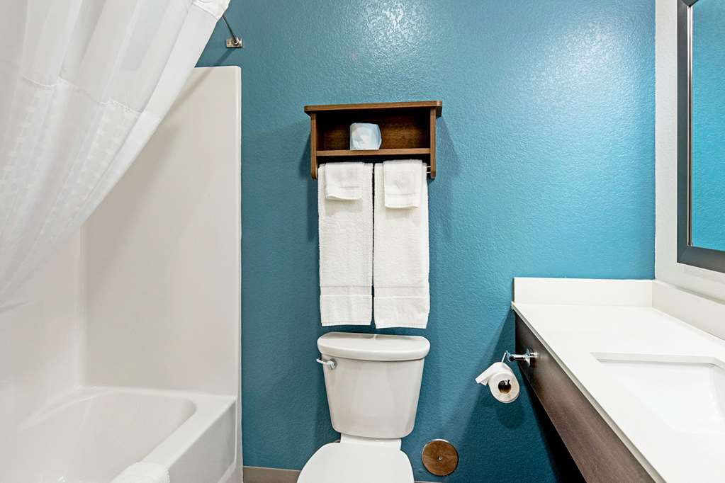 WoodSpring Suites Reno Sparks - photo 30