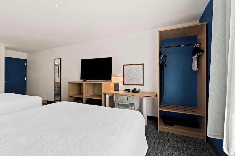 Inn At Chocolate Ave Surestay Collection By Bw - photo 21