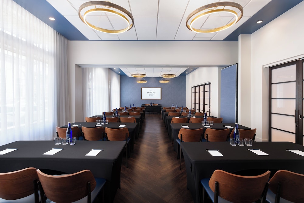 Hotel Indigo West Chester Downtown by IHG - photo 44