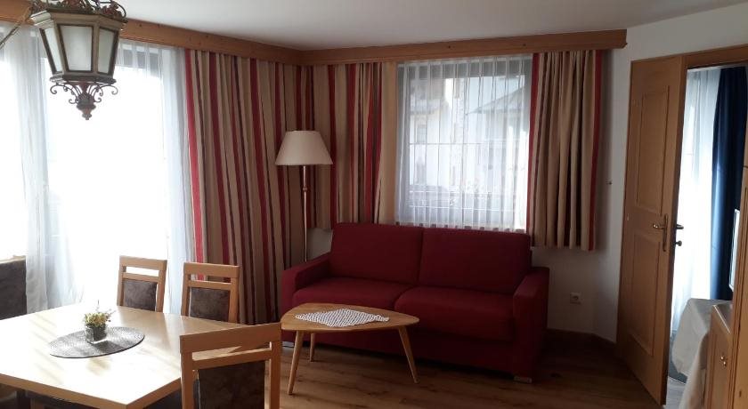 Hotel Garni Alpenruh Micheluzzi — Serfaus — photo 5