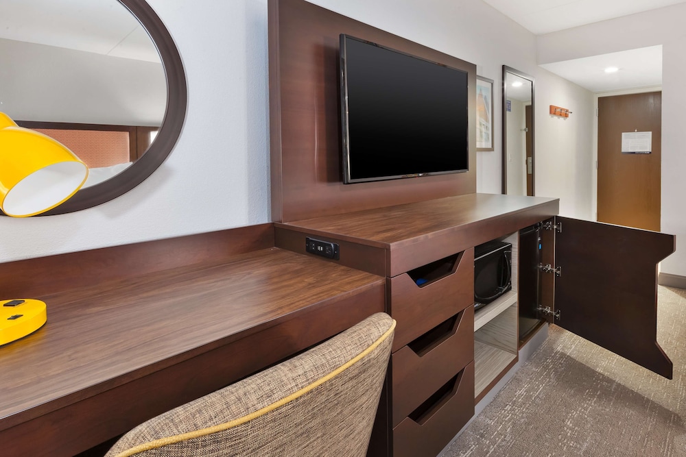 Hampton Inn Columbus Delaware I 71 North - photo 21