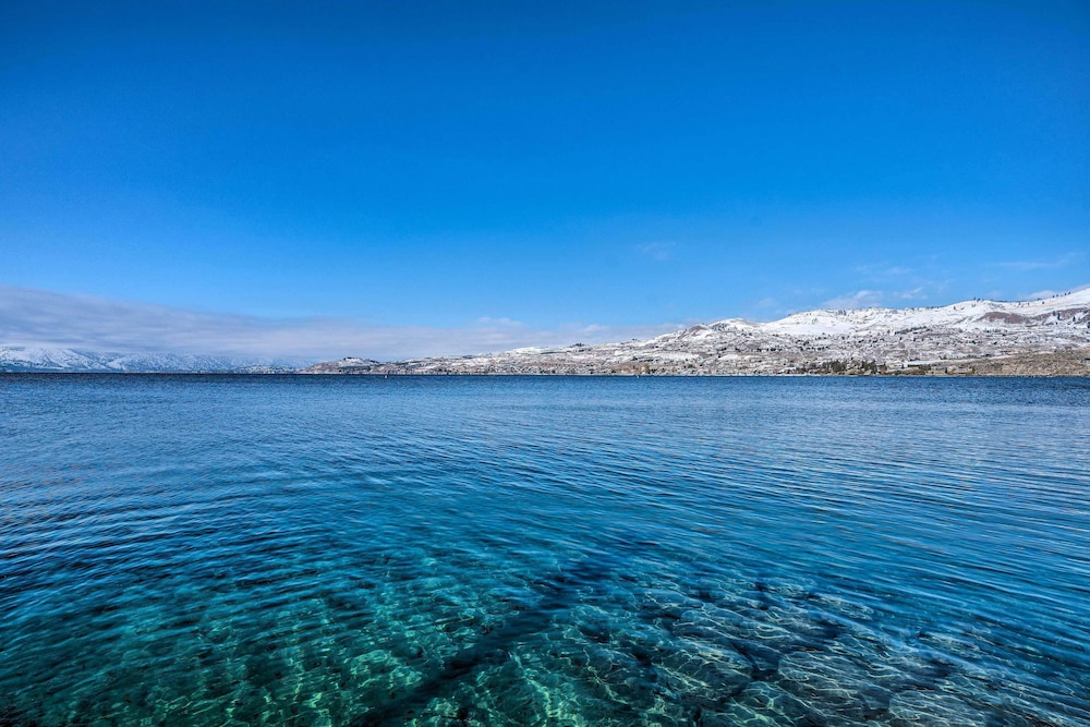 Steps to Lake Chelan Condo with Resort Amenities - photo 26