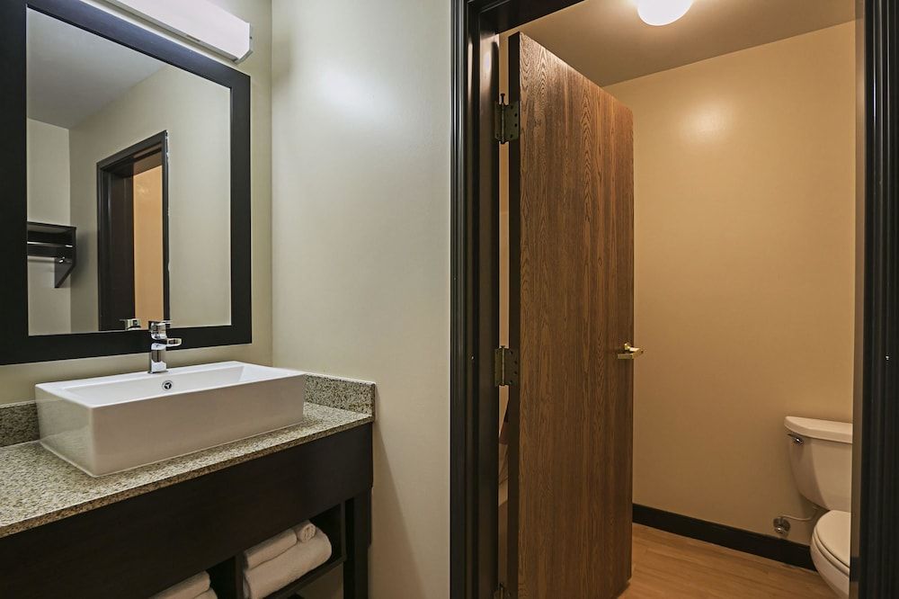 Red Roof Inn Coldwater - photo 23