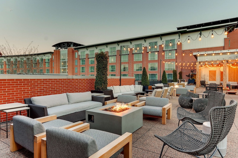 The Chattanoogan Hotel Curio Collection by Hilton - photo 59