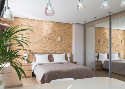 Royal Garden Apartment — 4-Star Luxury Hotel in Warsaw, Poland