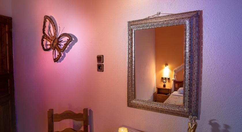 Dinos Rooms — Unknown City — photo 2