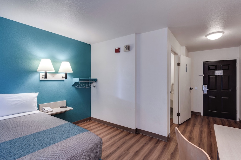 Motel 6 Spokane WA West - photo 9