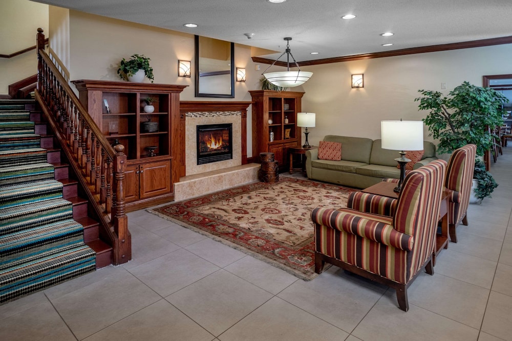 Country Inn & Suites by Radisson Charleston South WV - photo 2