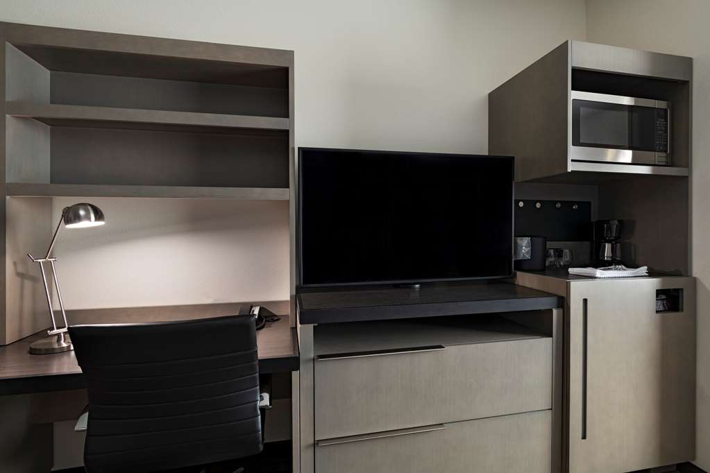 Hyatt House Carlsbad - photo 16