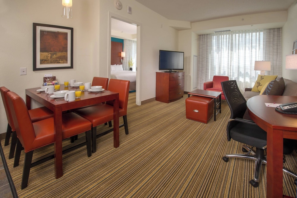 Residence Inn Arlington Ballston - photo 10