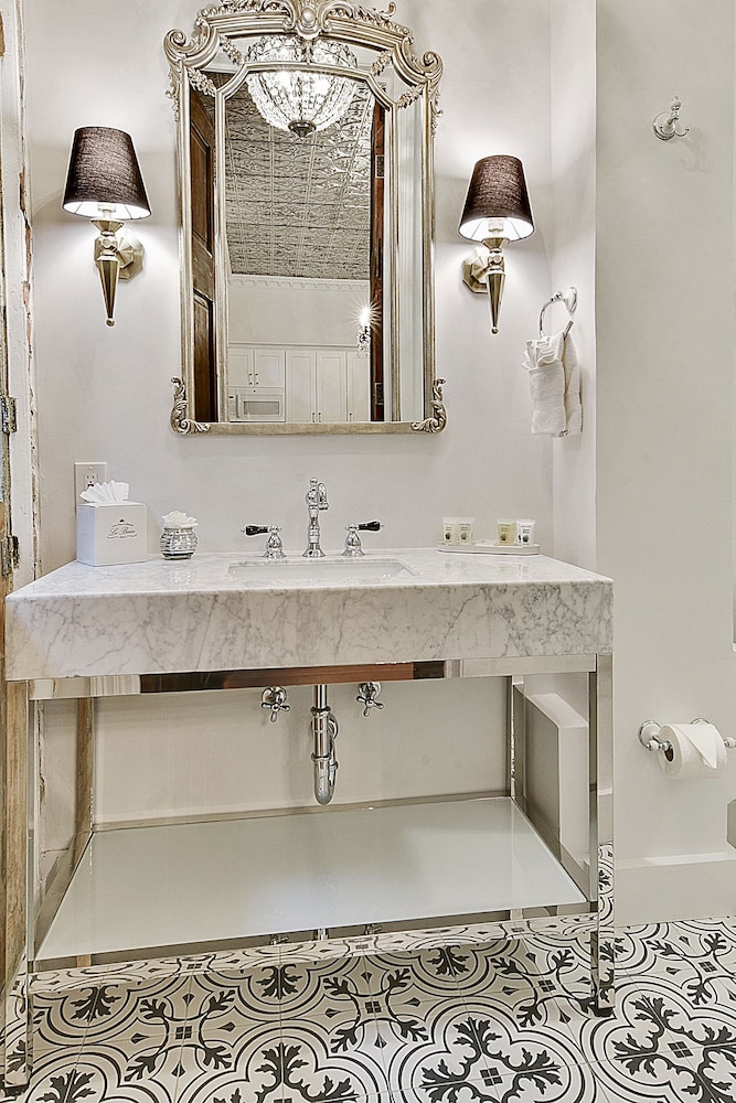 French Quarter Mansion - photo 97