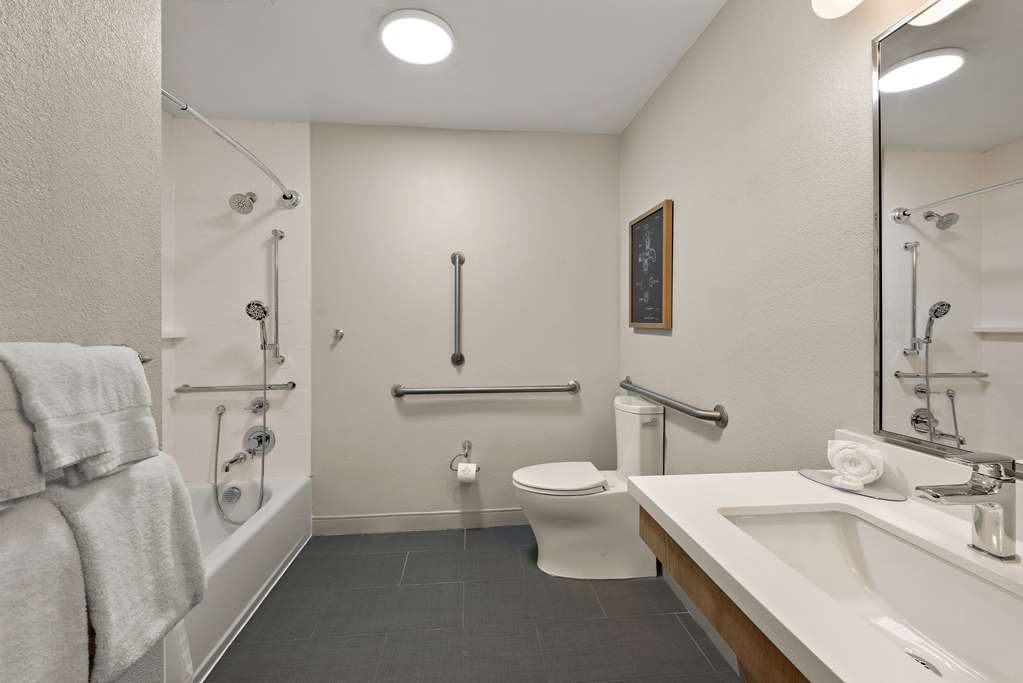Sonesta Simply Suites Jersey City - photo 48