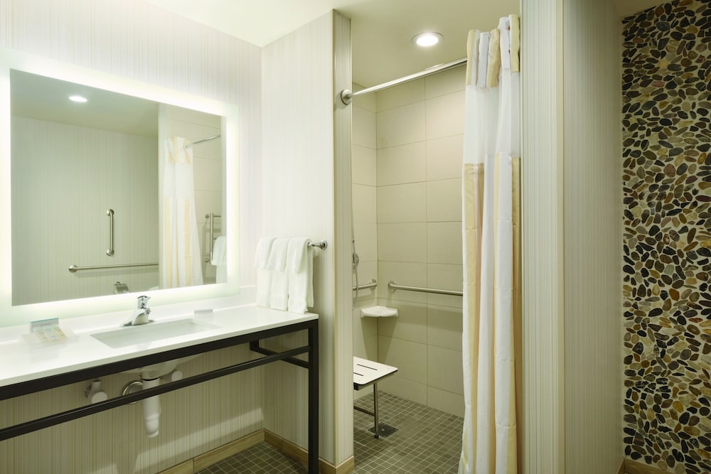 Hilton Garden Inn Pittsburgh Airport South Robinson Mall - photo 16