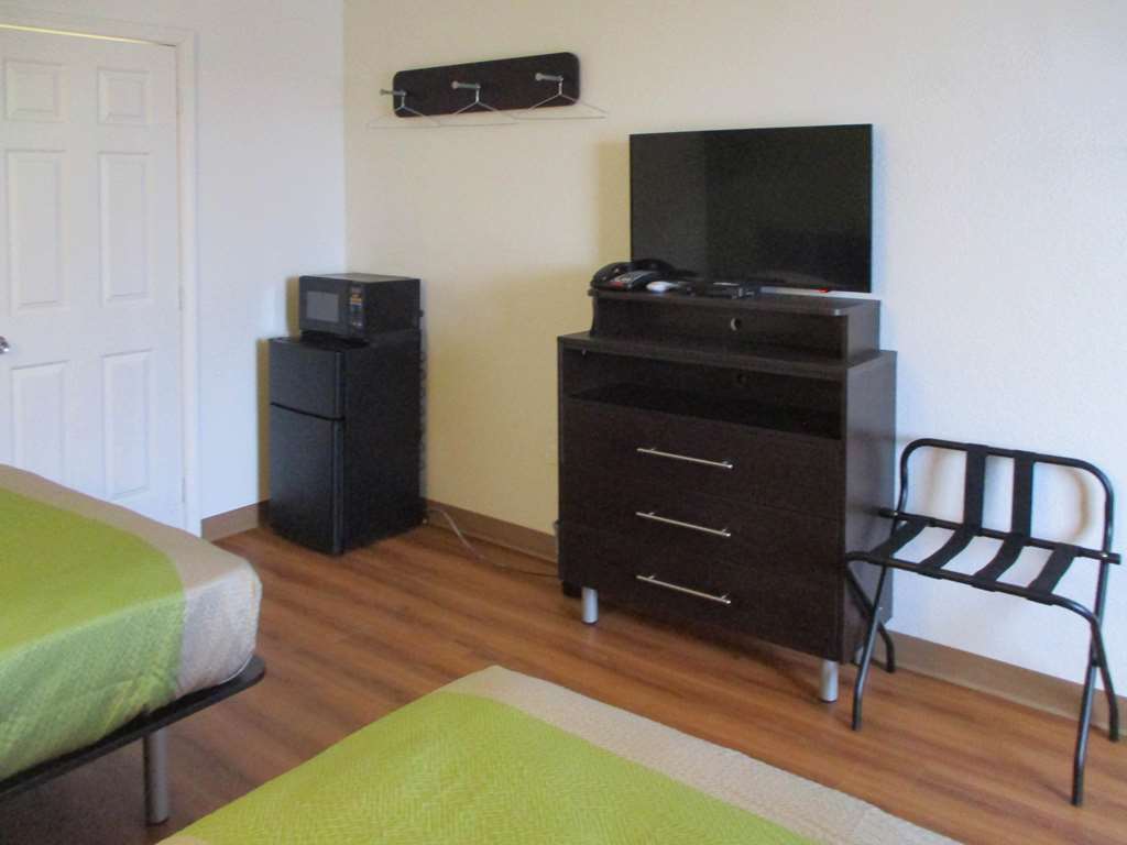 Motel 6 Chilhowie VA I 81 - photo 10