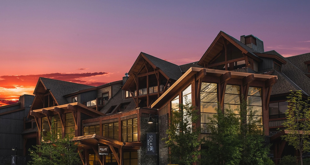 Bellstar Suites at Solara Resort in Canmore, Canada