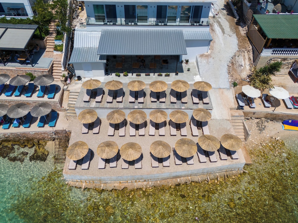 Lluka Sea Side - last minute hotel in Sarande