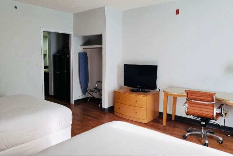 Studio 6 Extended Stay Savannah GA Gateway & I 95 - photo 9