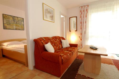 Residenz am Strand Wohnung 6 75 — 4-Star Luxury Hotel in Zingst, Germany