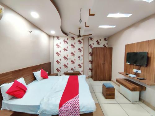 Hotel Grand Stay in Bhopal, India