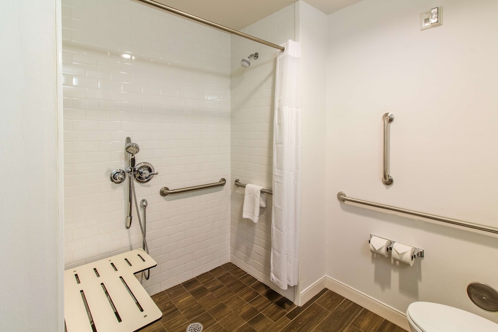 Hampton Inn Crestview South I 10 - photo 29