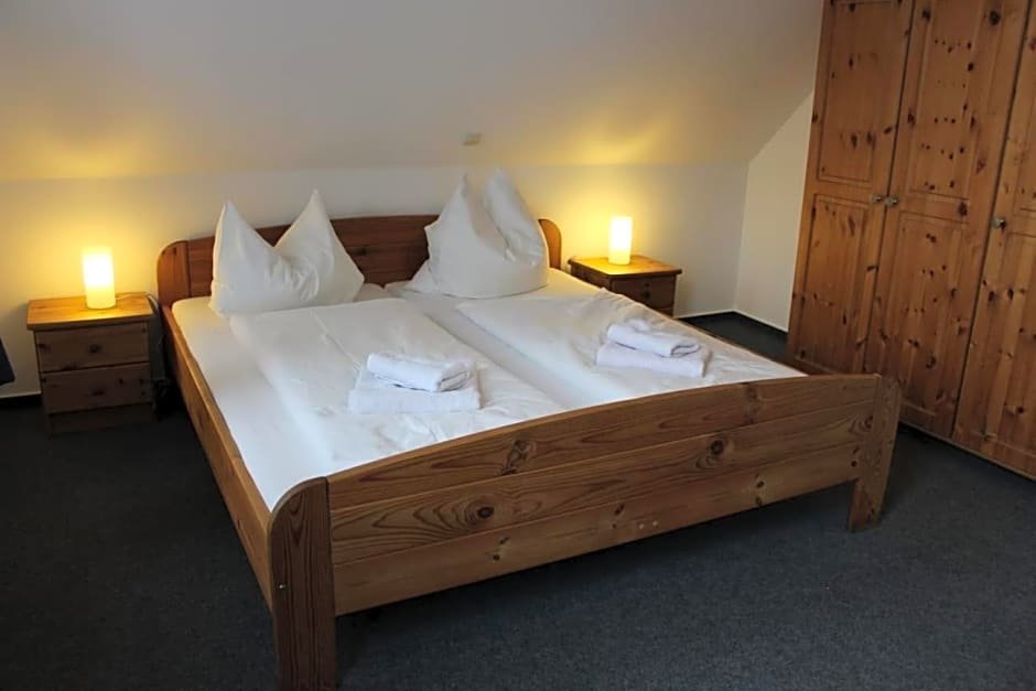 Alte Schmiede Hotel & Restaurant — hotel in Jork
