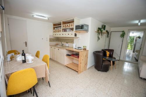 Golden Kosher Suite — 4-Star Luxury Hotel in Kefar Weradim, Israel