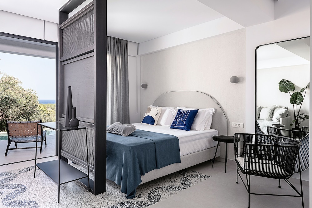 Nuovo Luxury Suites in Chania, Greece