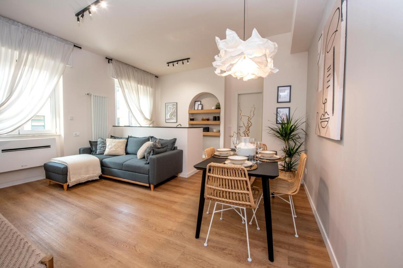224 Ma & Ma Luxury Apartment 500Metri Da Mare E Spiaggia Vicino Alla Baia Del Silenzio Parcheggio Gratis Privato Incluso — 4-Star Luxury Hotel in Sestri Levante, Italy