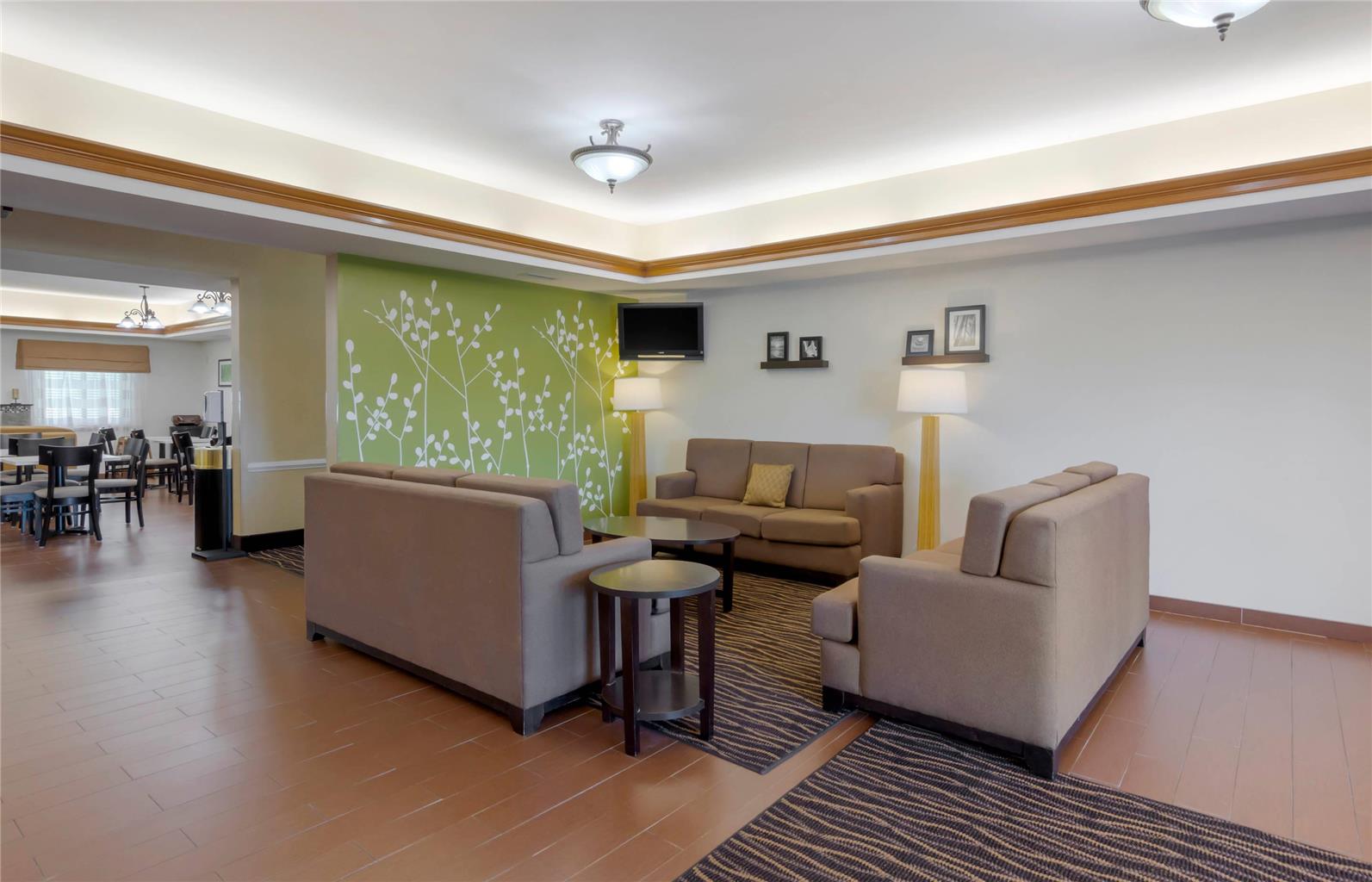 Sleep Inn & Suites Prince George near Fort Lee - photo 3