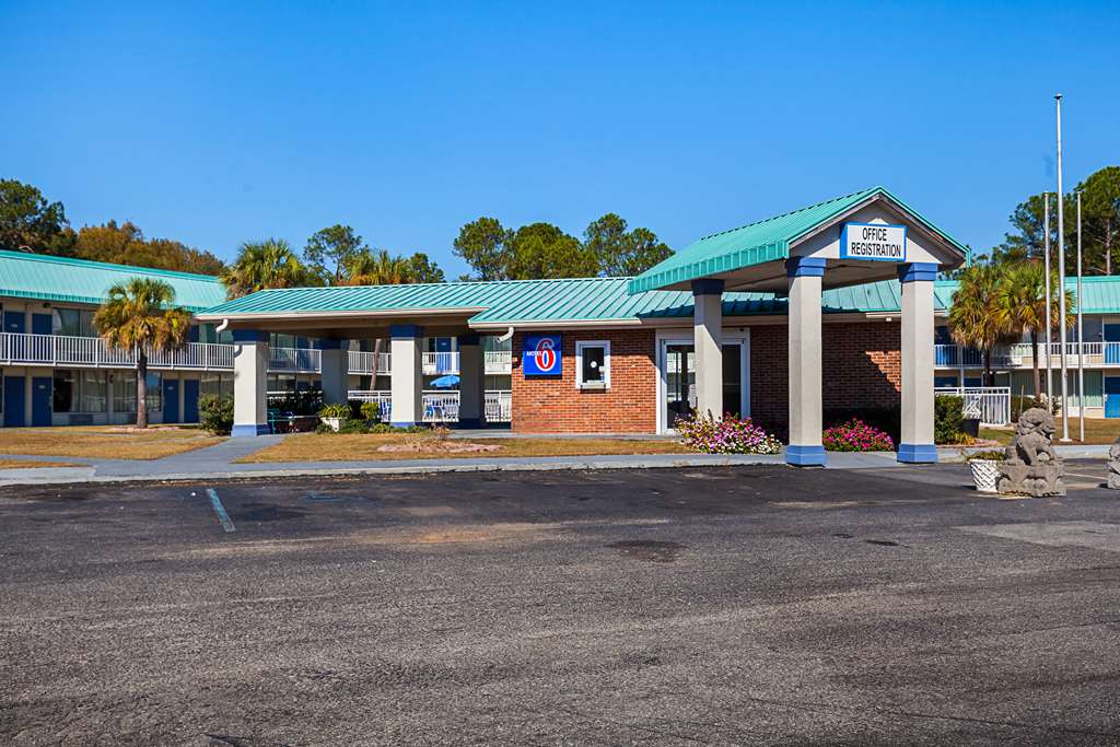 Motel 6 Tifton GA - photo 2