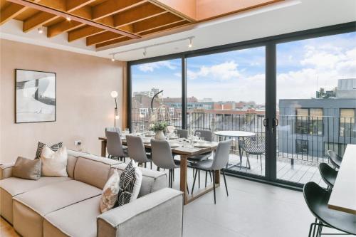 Beautiful Flat in Hipster Hackney Very Spacious — 4-Star Luxury Hotel in London, United Kingdom