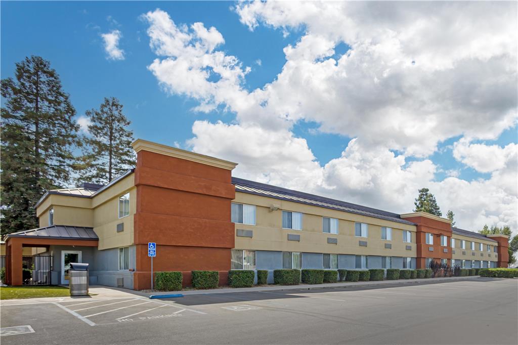Best Western Porterville Inn - photo 13