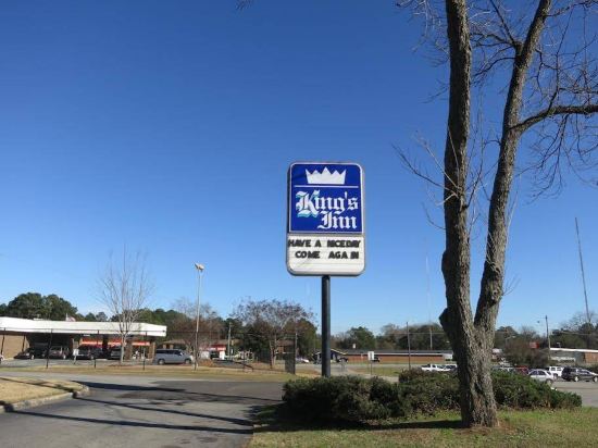 Kings Inn — Albany