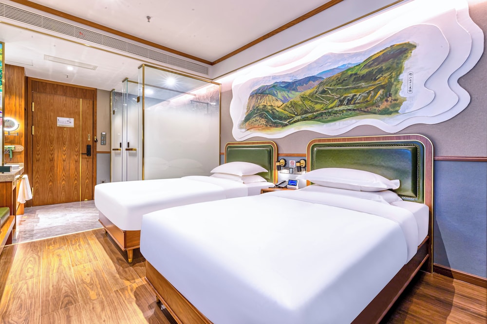 Nostalgia S Hotel - carbon neutral hotel in Kunming