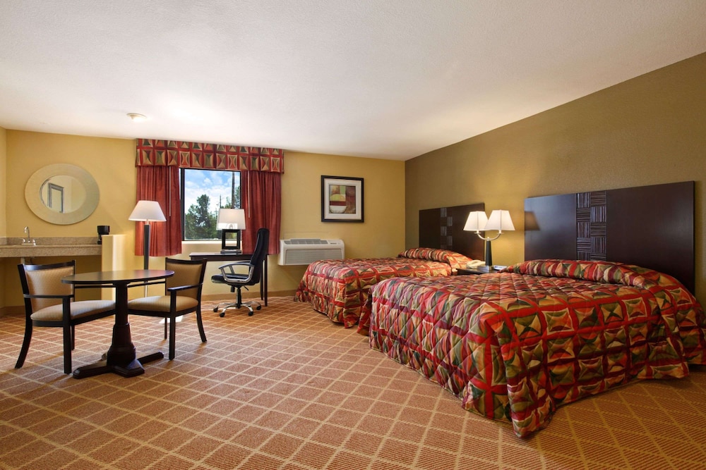 Super 8 by Wyndham Payson - photo 23