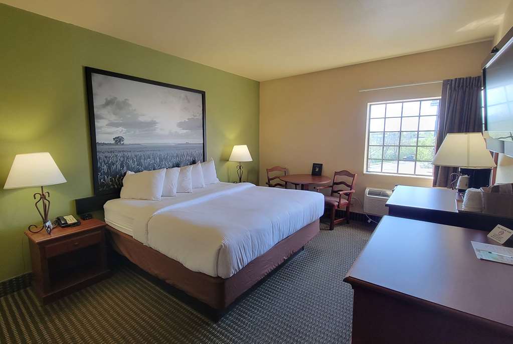 Super 8 by Wyndham Troy - photo 13