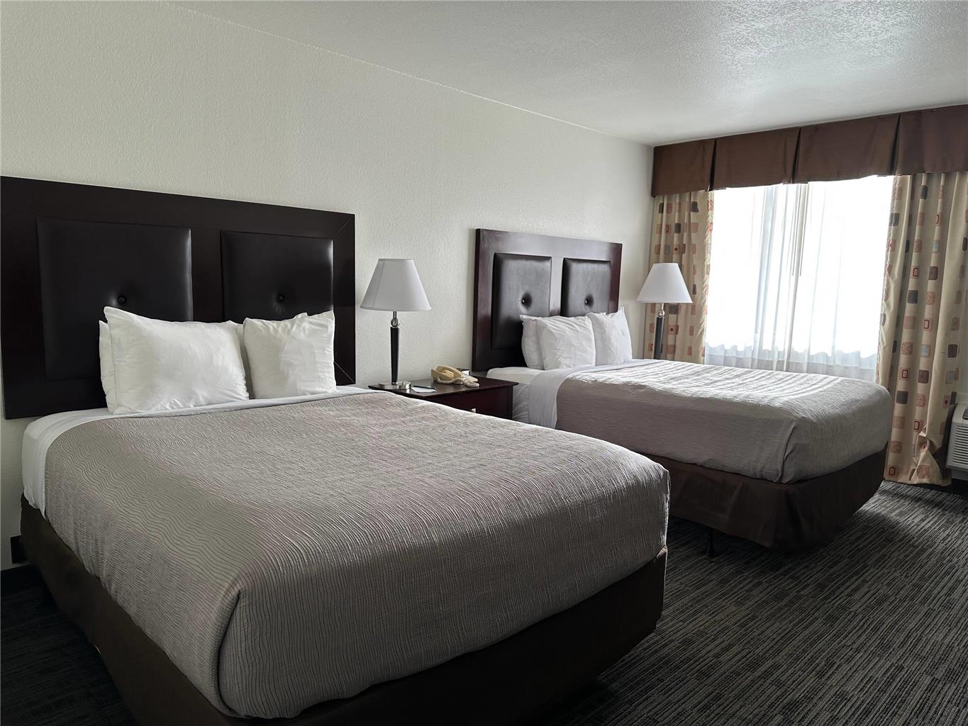 Quality Inn & Suites Everett - photo 35