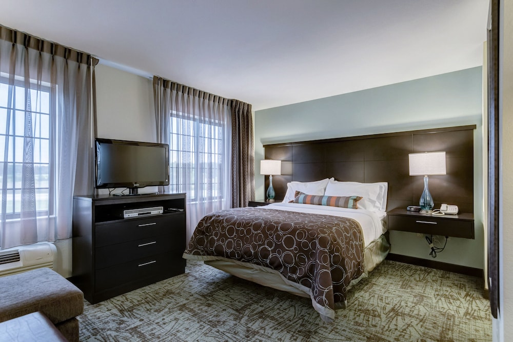 Staybridge Suites O'Fallon Chesterfield by IHG - photo 26