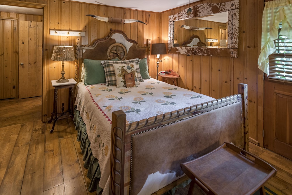 Country Woods Inn - photo 12