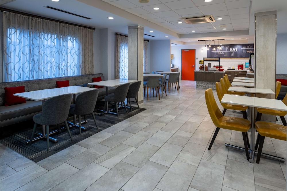 Hampton Inn Atlanta Georgia Tech Downtown - photo 25